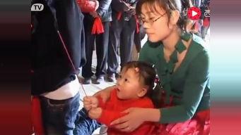 小孩和成人pk视频大全,小孩与成人趣味挑战视频集锦